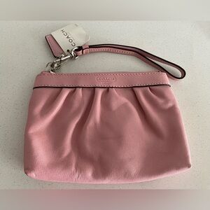 Coach y2k vintage Pink Wristlet Clutch NWT